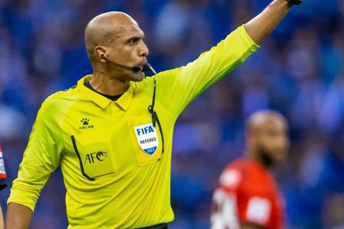 Wasit yang Dianggap Bantu Lawan Timnas Indonesia, Namanya Sudah Ditandai Netizen